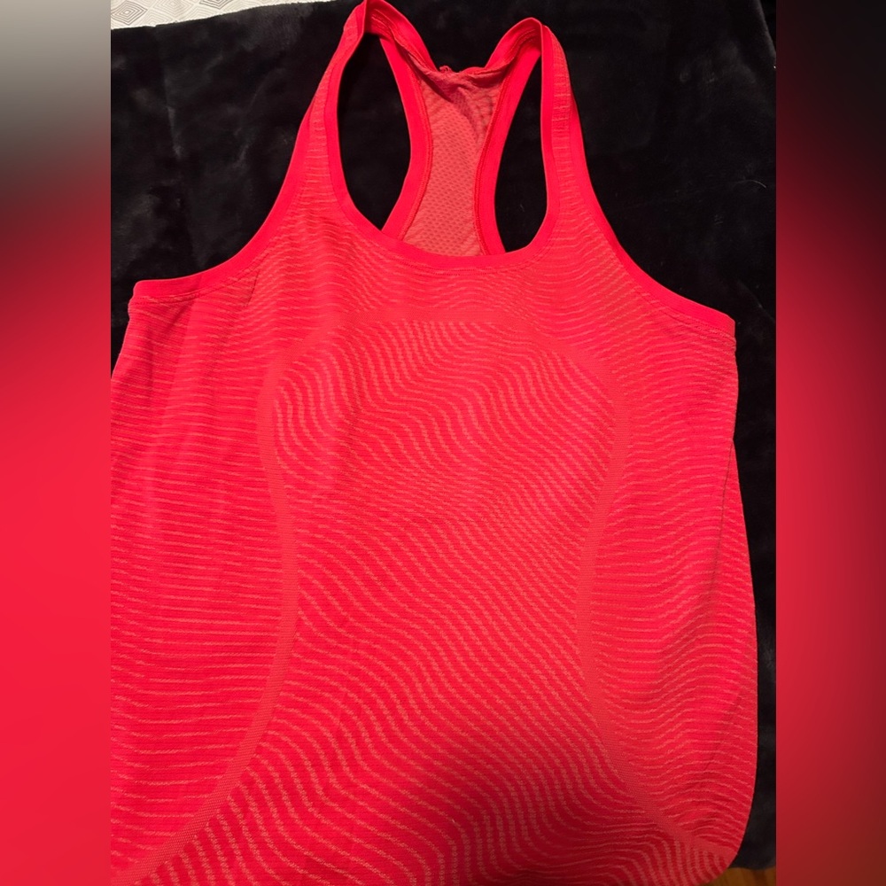 Lululemon Seaweeze tank top - 10)